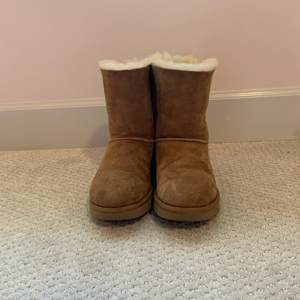 Ugg Bailey Bow II Boot in Chestnut